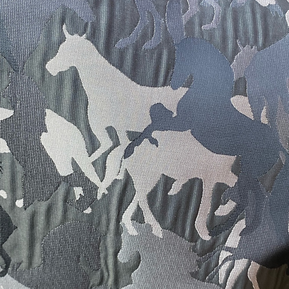 Max Studio Horse Print Camouflage Puffer Jacket Size Large - Picture 2 of 7